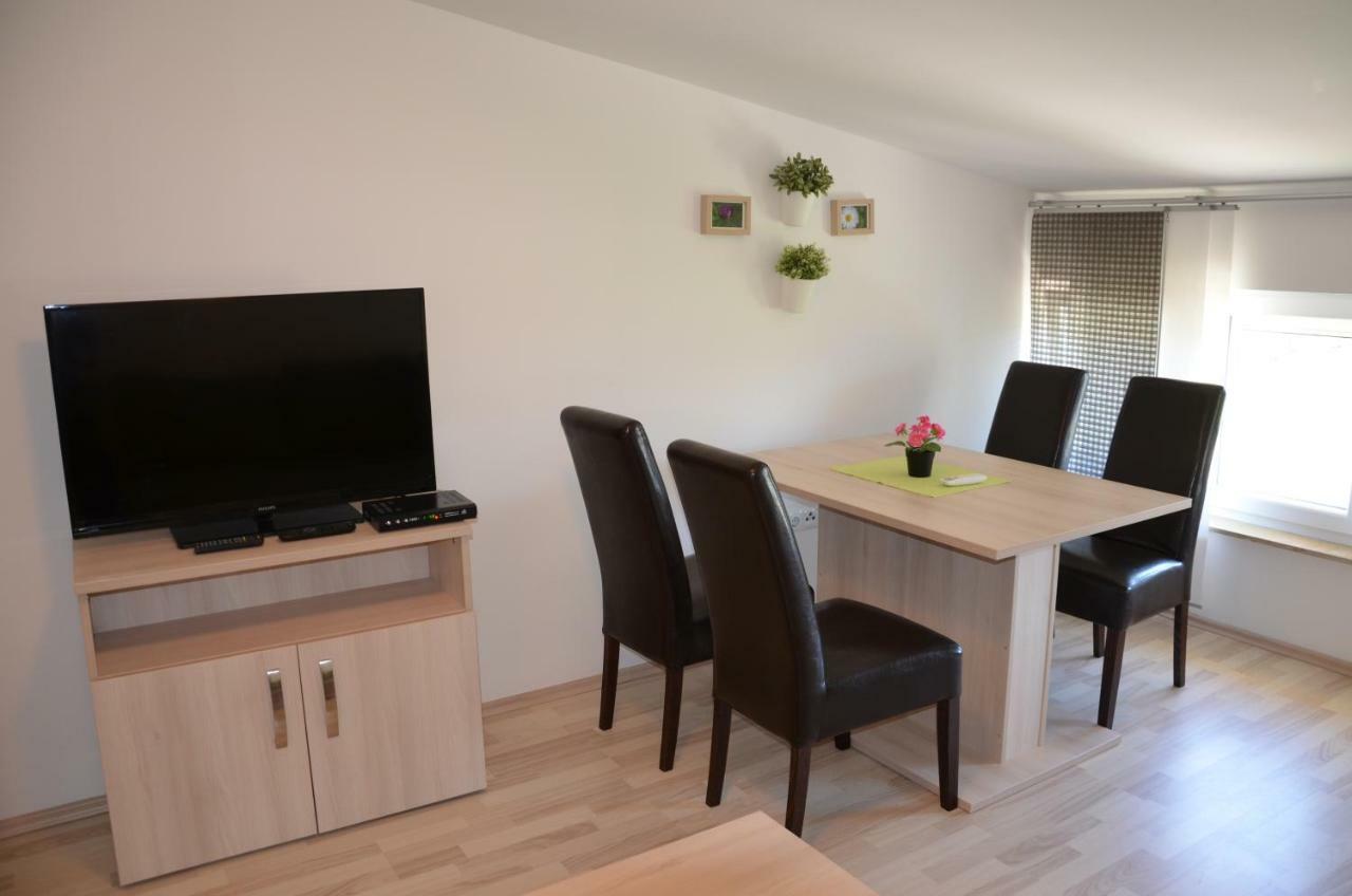 Apartments Mango II Башка Экстерьер фото